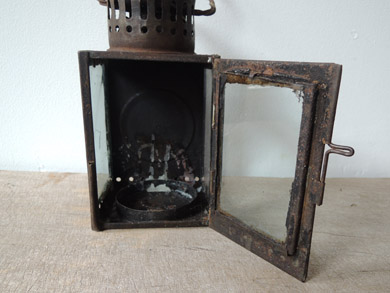 old_candle_holder-3